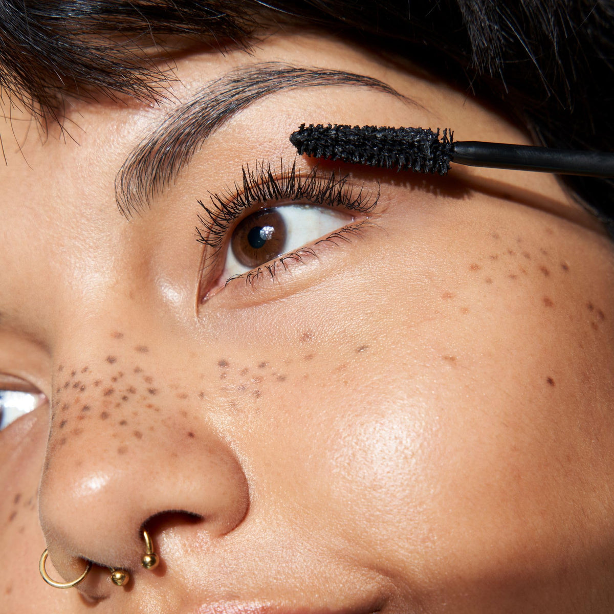 essence | Lash Princess False Lash Effect Mascara | Volumizing & Lengthening Mascara with Conic Fiber Brush | Vegan & Cruelty-Free